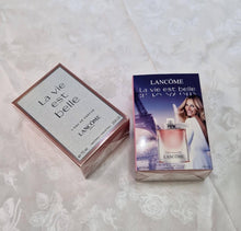 Load image into Gallery viewer, Perfume