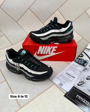 Load image into Gallery viewer, Shoes