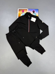 Tracksuit men