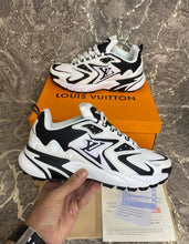 Load image into Gallery viewer, Shoes men