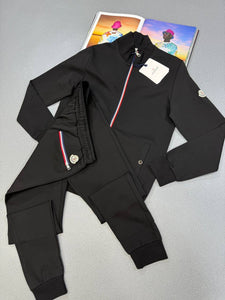 Tracksuit men