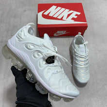 Load image into Gallery viewer, Shoes men