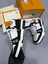 Load image into Gallery viewer, Shoes men