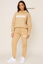Load image into Gallery viewer, Tracksuit women