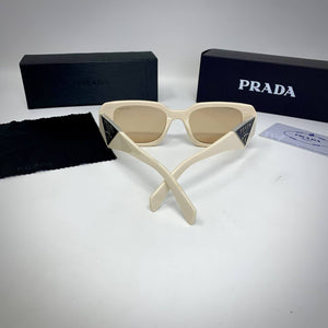 Sunglass