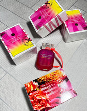 Load image into Gallery viewer, Perfume