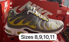 Load image into Gallery viewer, Shoes
