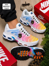 Load image into Gallery viewer, Shoes