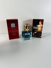 Load image into Gallery viewer, Perfume