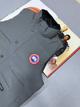 Load image into Gallery viewer, Jacket