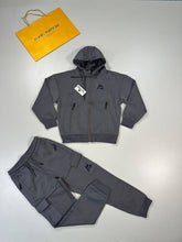 Load image into Gallery viewer, Tracksuit