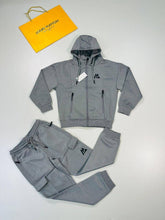 Load image into Gallery viewer, Tracksuit
