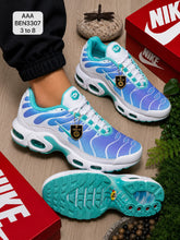 Load image into Gallery viewer, Shoes