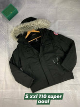Load image into Gallery viewer, Jacket