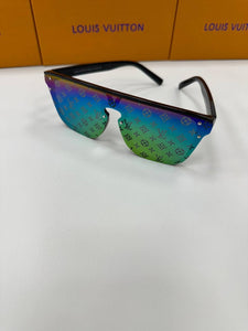 Sunglass