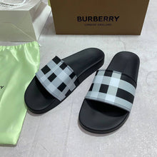 Load image into Gallery viewer, Slipper