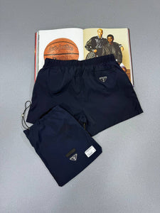 Short men