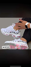 Load image into Gallery viewer, Shoes