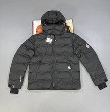 Load image into Gallery viewer, Jacket men