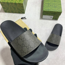 Load image into Gallery viewer, Slipper