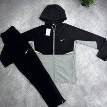 Load image into Gallery viewer, Tracksuit men