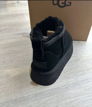 Load image into Gallery viewer, Shoes