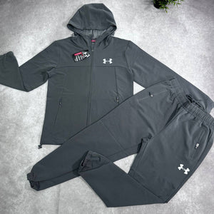 Tracksuit men