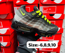 Load image into Gallery viewer, Shoes
