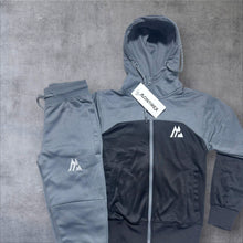 Load image into Gallery viewer, Tracksuit boy