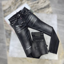 Load image into Gallery viewer, Jeans
