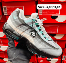 Load image into Gallery viewer, Shoes