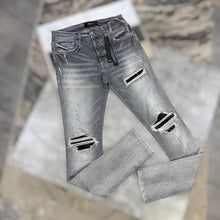 Load image into Gallery viewer, Jeans