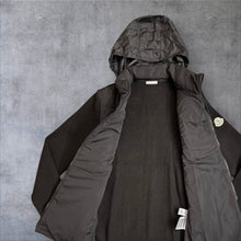 Load image into Gallery viewer, Jacket