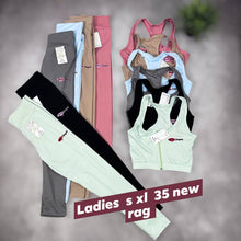 Load image into Gallery viewer, Tracksuit women