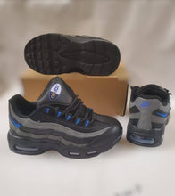 Load image into Gallery viewer, Shoes