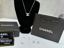 Load image into Gallery viewer, Necklace