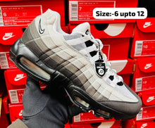 Load image into Gallery viewer, Shoes