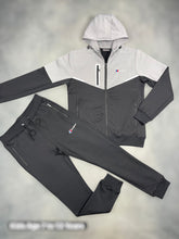 Load image into Gallery viewer, Tracksuit boy
