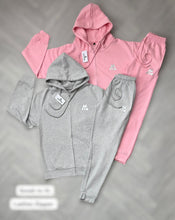 Load image into Gallery viewer, Tracksuit