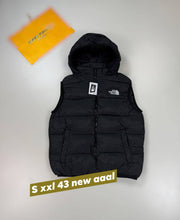 Load image into Gallery viewer, Jacket