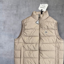 Load image into Gallery viewer, Jacket