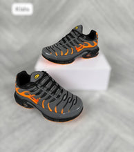 Load image into Gallery viewer, Shoes boy