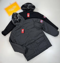 Load image into Gallery viewer, Jacket