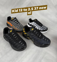 Load image into Gallery viewer, Shoes boy