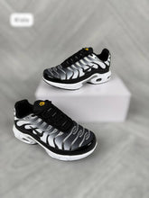 Load image into Gallery viewer, Shoes boy