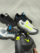 Load image into Gallery viewer, Shoes boy