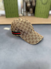 Load image into Gallery viewer, Cap