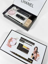 Load image into Gallery viewer, Perfume