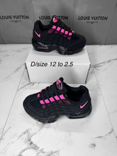 Load image into Gallery viewer, Shoes