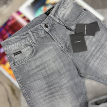 Load image into Gallery viewer, Jeans